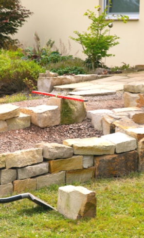 Entreprise paysagiste à Bourges (18), spécialisée dans l’aménagement de cour